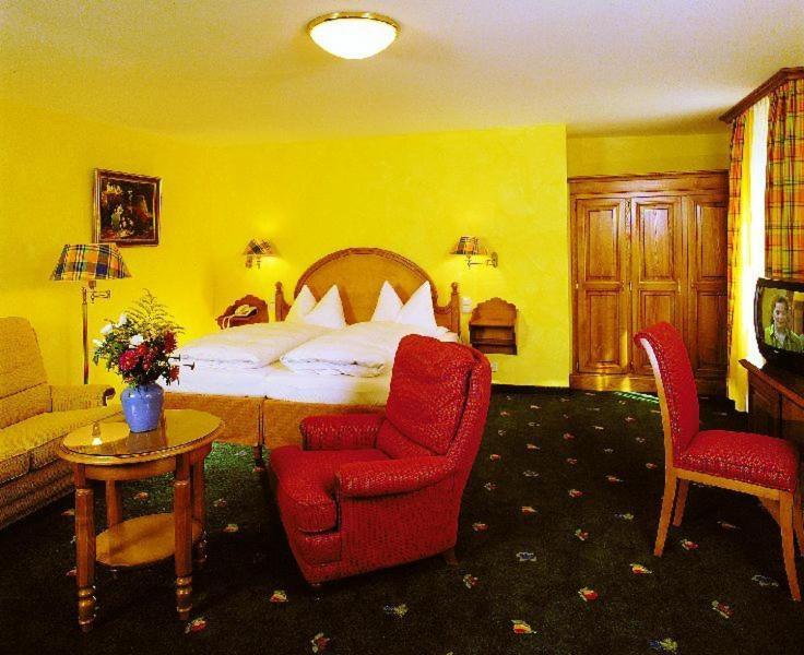 Hotel Wilder Mann Konigstein in der Oberpfalz Room photo