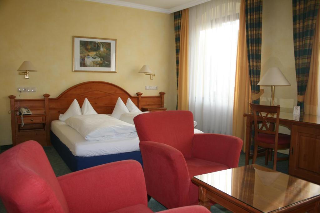 Hotel Wilder Mann Konigstein in der Oberpfalz Room photo